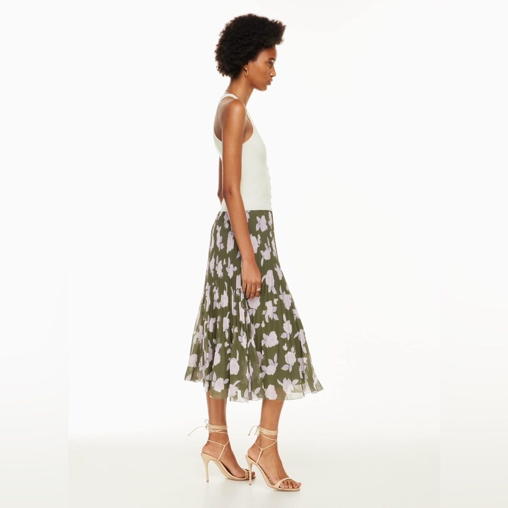 NWOT Wilfred Aritzia Twirl Skirt Olive Green Pink Floral Pleated Midi Skirt - Picture 3 of 10